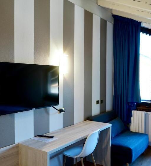 四人标准间, Binelli