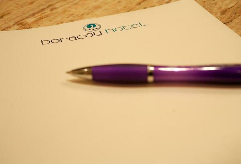 جناح جونيور مزوَّد بشرفة, Boracay