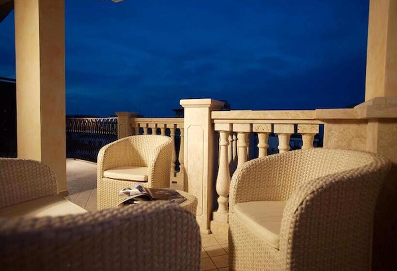 סוויטת ג'וניור עם טרסה, Boracay