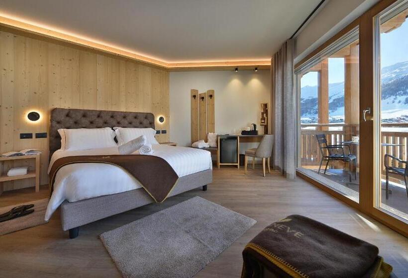 山景套房, Bucaneve