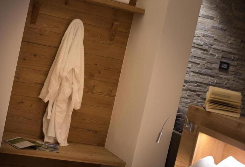 标准间带阳台, Bucaneve