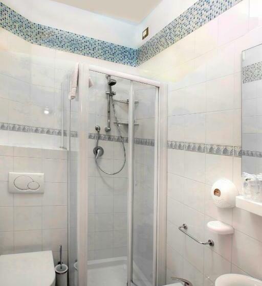 חדר סטנדרט, Centrale