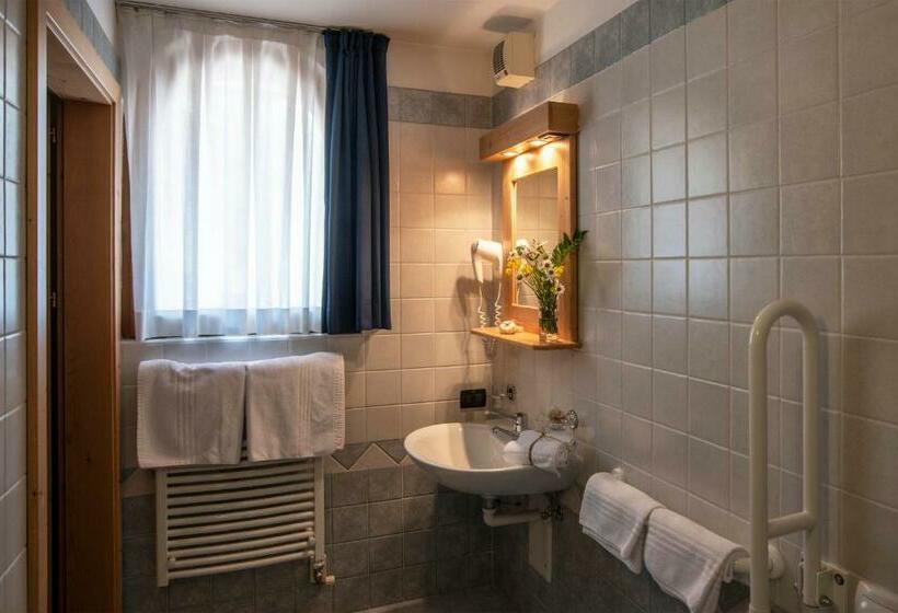 غرفة قياسية, Chalet Genziana