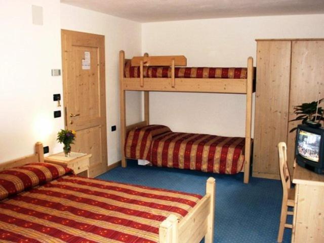 غرفة قياسية رباعية, Chalet Genziana