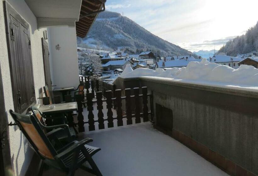 חדר סטנדרט, Col Serena