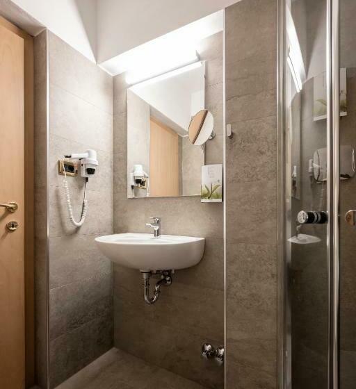 Номер Стандарт Индивидуальный, Erzherzog Johann