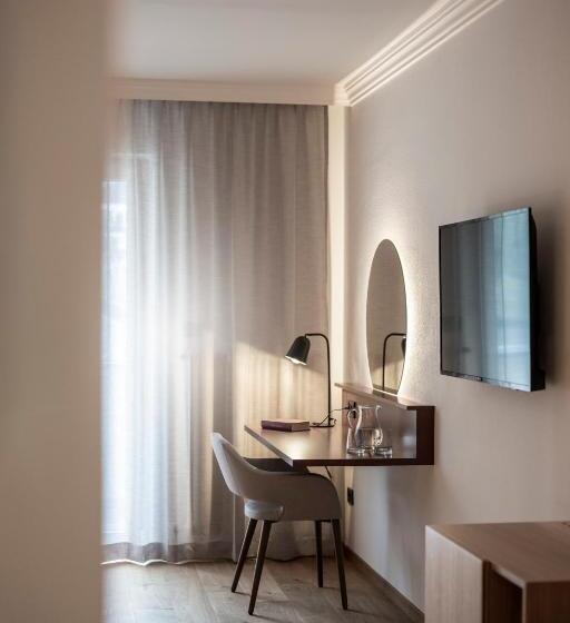 Номер Стандарт Вид на Горы, Erzherzog Johann