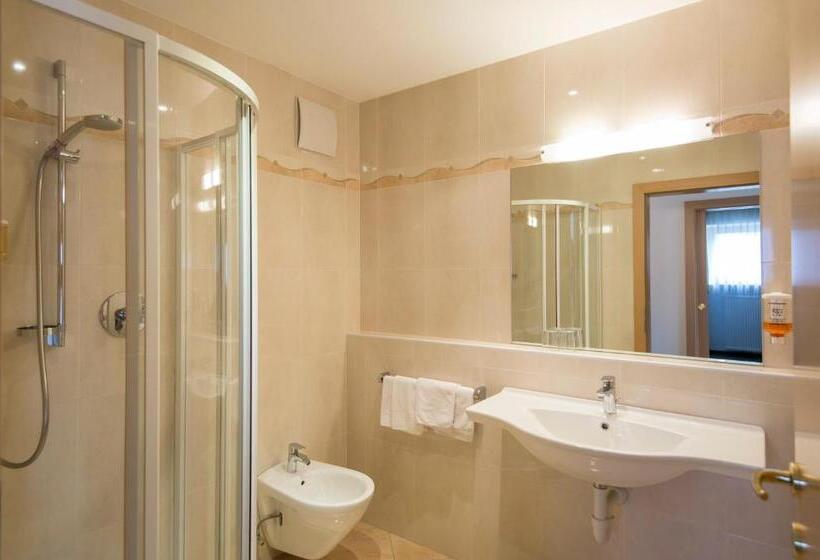 Люкс Классика, Erzherzog Johann