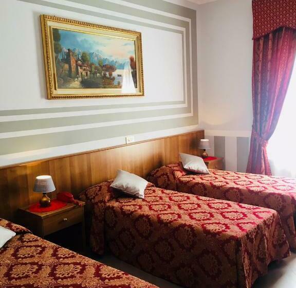 חדר סטנדרט, Facioni