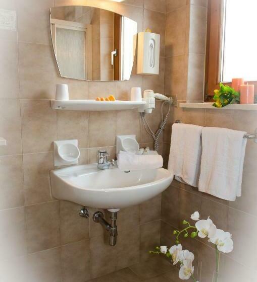 标准间带阳台, Pension Felseneck