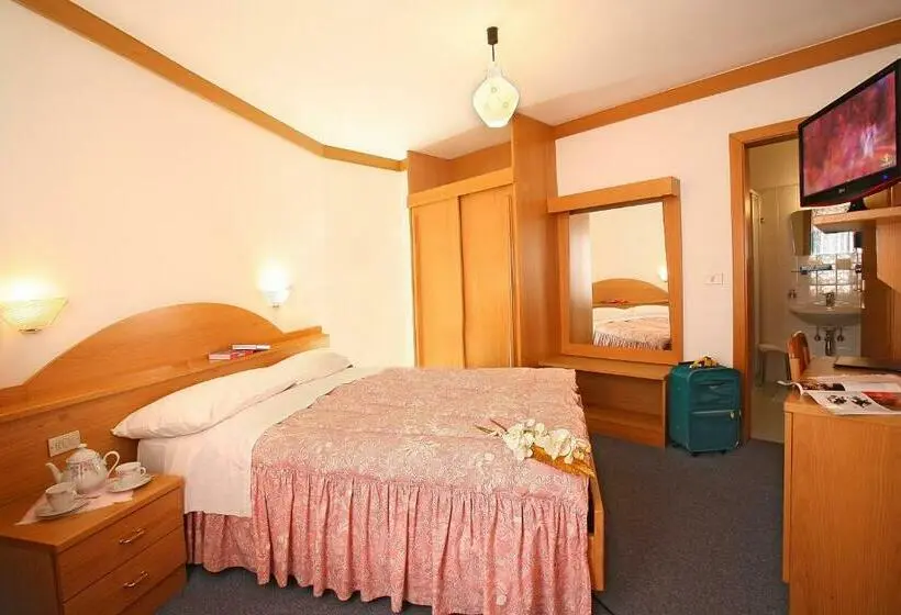 Standard Yhden Hengen Huone, Fiorenza