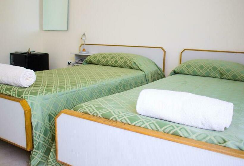 חדר סטנדרט עם מרפסת, Il Girasole