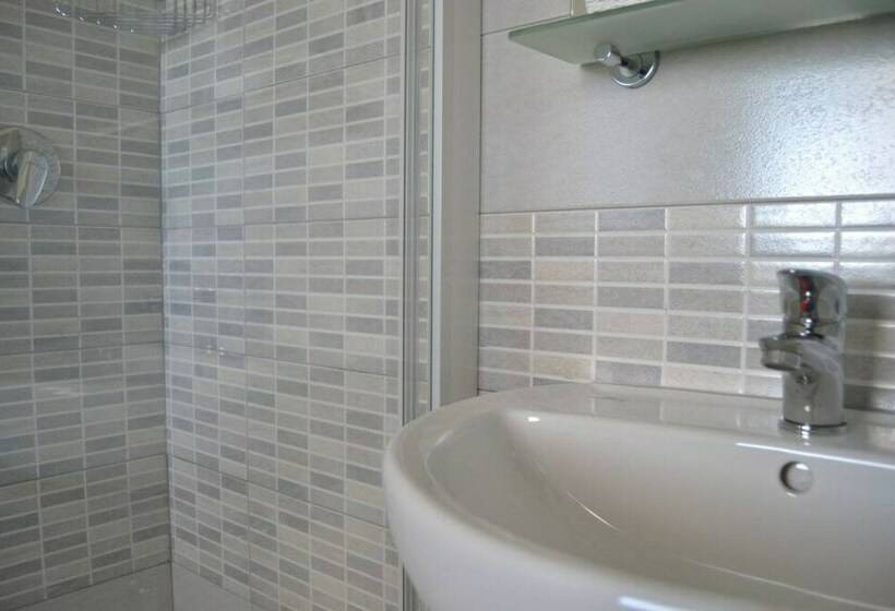 スタンダードルーム, Kontiki