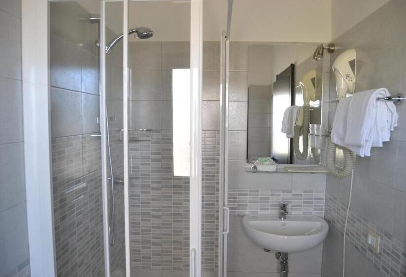 スタンダードルーム, Kontiki