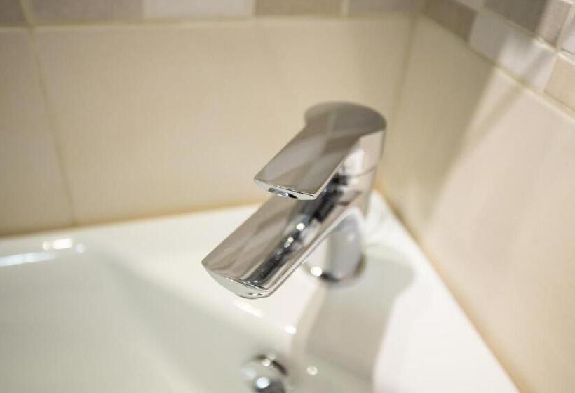 スタンダードルーム, Kontiki