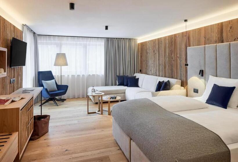 デラックススイート, Marmolada