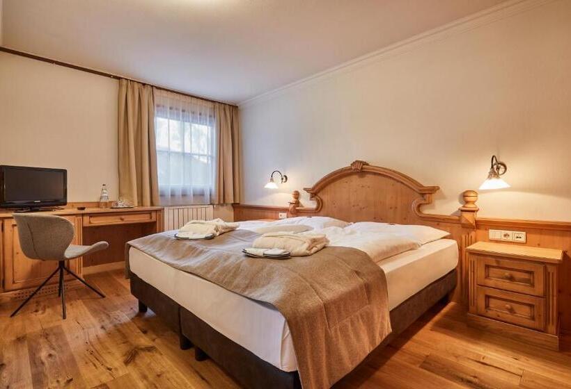 マウンテンビュースイート, Marmolada