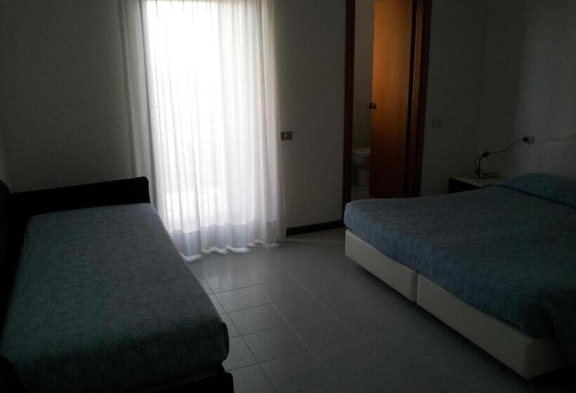 스탠다드 트리플 발코니 룸, Sirenetta