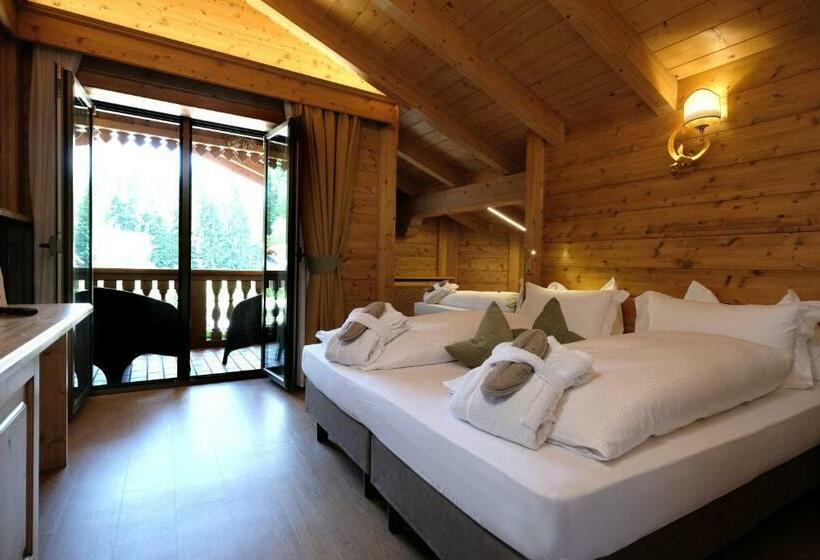 标准三人间, Sport Hotel Majarè