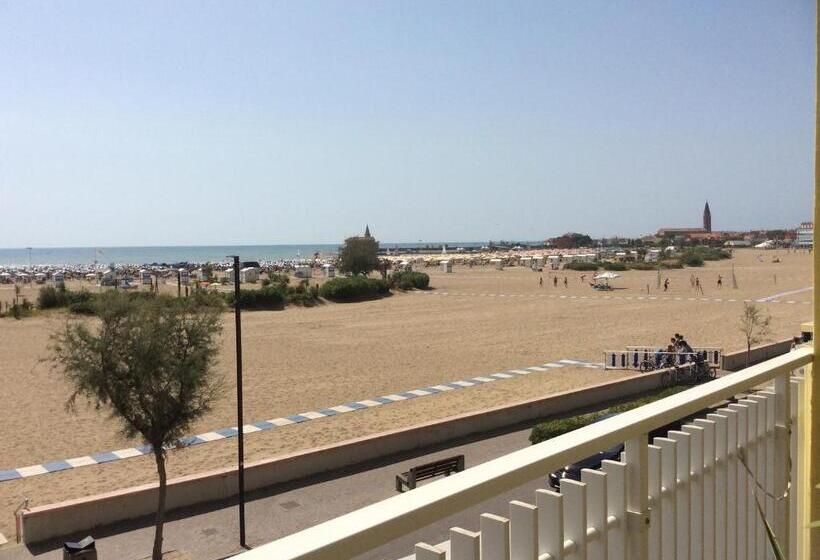 Quarto standard vista mar, Verona