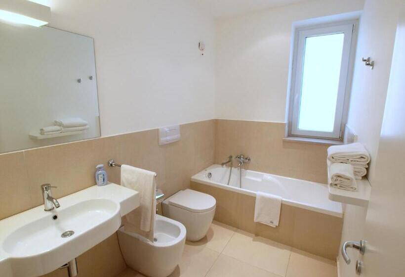 חדר סטנדרט לשלושה, Villa San Bartolo