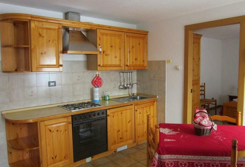 شقة غرفة واحدة, Residence Delapierre