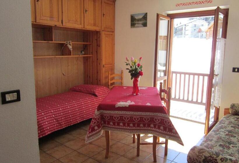 شقة غرفة واحدة, Residence Delapierre