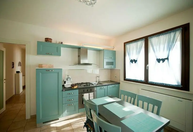 Huoneisto 2 Makuuhuonetta, Appartamenti Villa Ancora