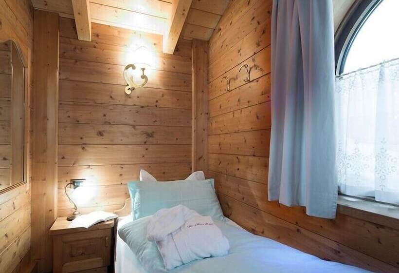 豪华房间, Sport Hotel Majarè