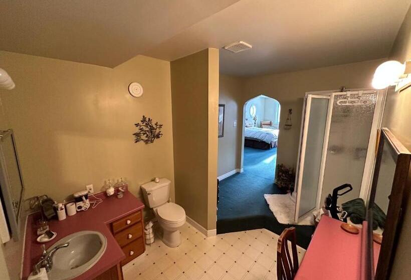 غرفة عائلية, Eden Estate B&b