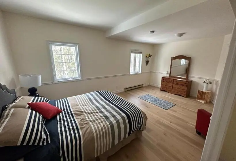 デラックスルーム, Eden Estate B&b