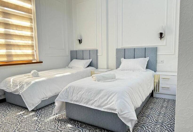 غرفة قياسية, Chashmafam