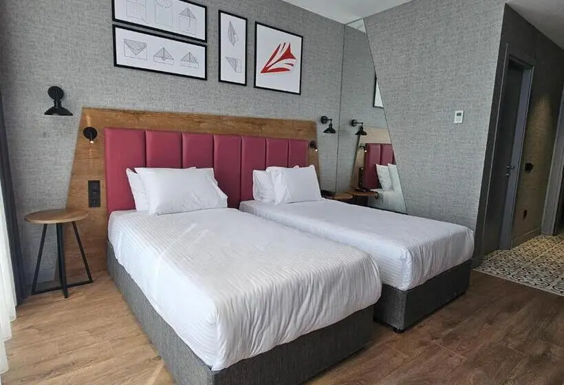 اتاق استاندارد, Ramada Encore By Wyndham Istanbul Arnavutkoy