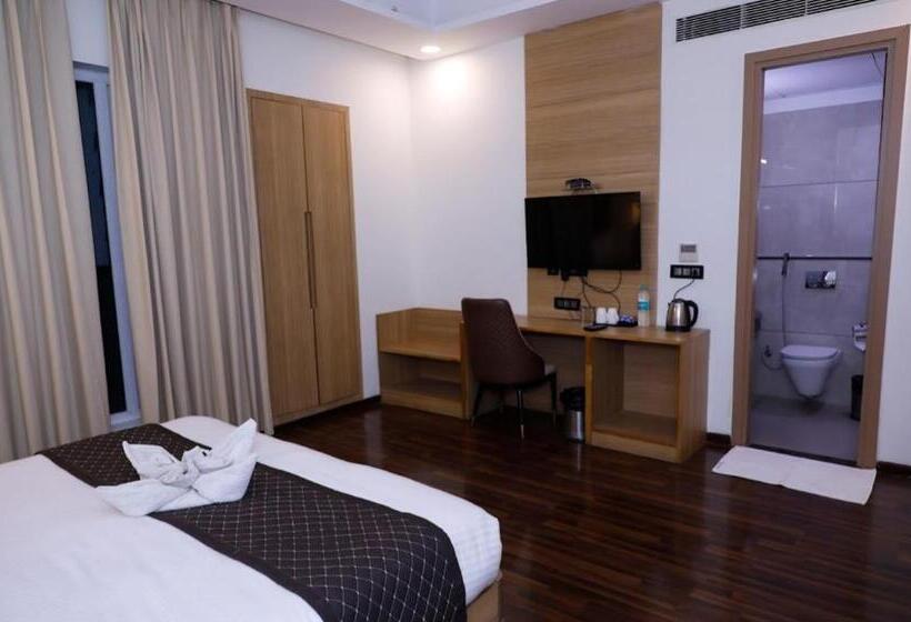 Номер Deluxe, Star Continental