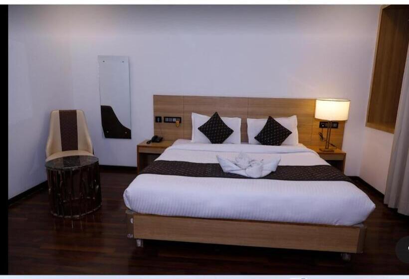 Номер Deluxe, Star Continental