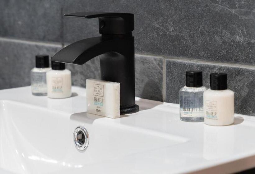 Estudio Superior, Midsummer House Premium Apartments With Sofa Beds & Sky Tv & Free Parking