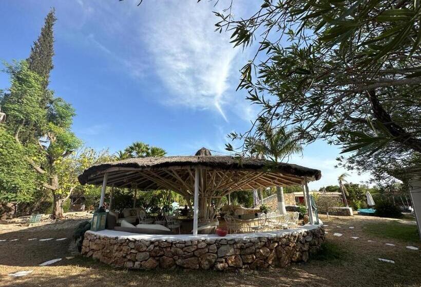 Дом 1 Спальня, Nuriah Boutique House