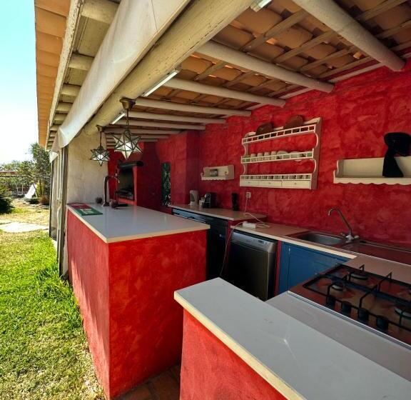 Дом 1 Спальня, Nuriah Boutique House