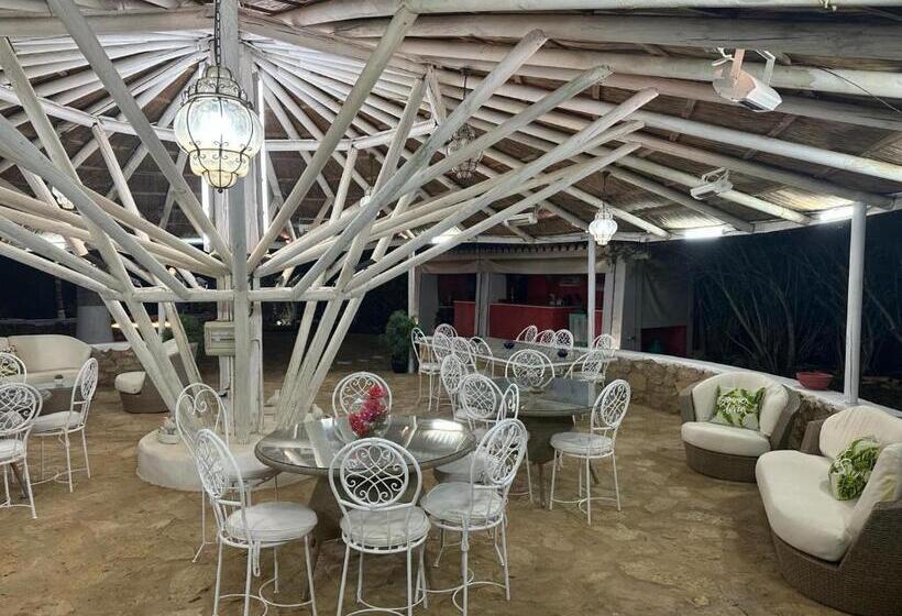 Апартаменты 2 Спальни, Nuriah Boutique House