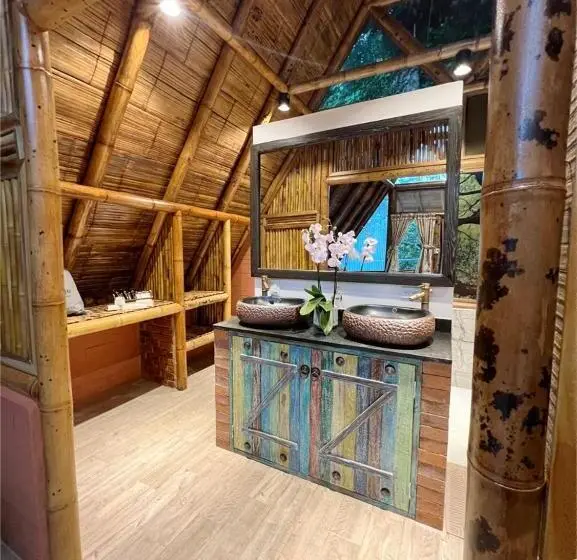 Standard-huone Parveke, Boscaje Solarpunk Habitat