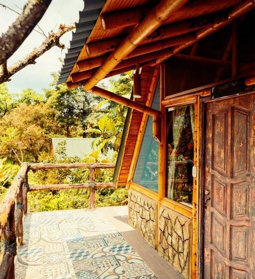 バルコニー付きスタンダードルーム, Boscaje Solarpunk Habitat