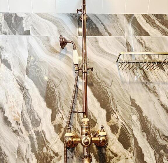 デラックスファミリールーム, Boscaje Solarpunk Habitat