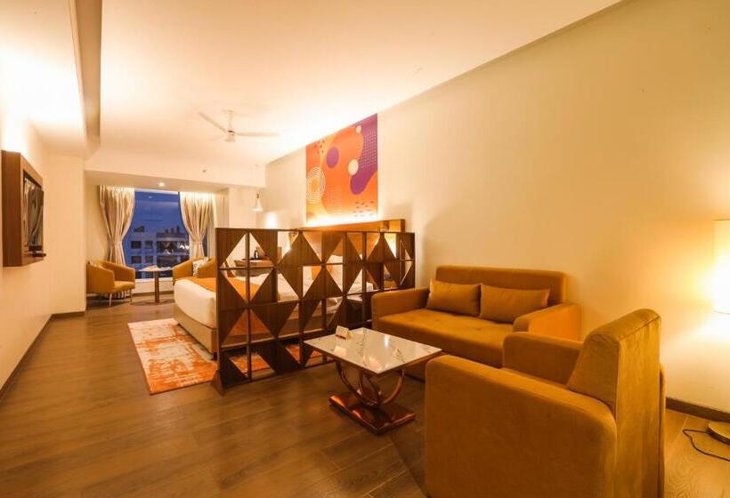 Suite Royale, Ira By Orchid, Ayodhya