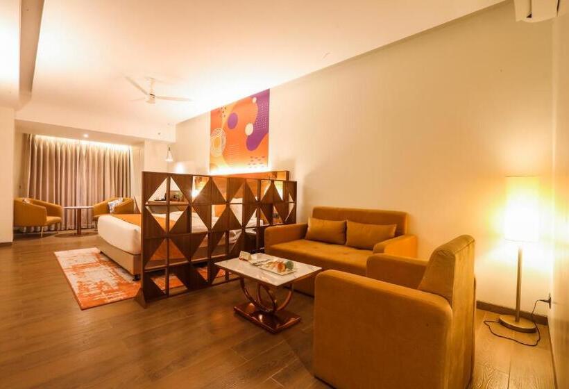Suite Royale, Ira By Orchid, Ayodhya
