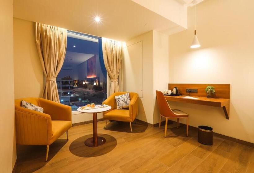 Suite Royale, Ira By Orchid, Ayodhya