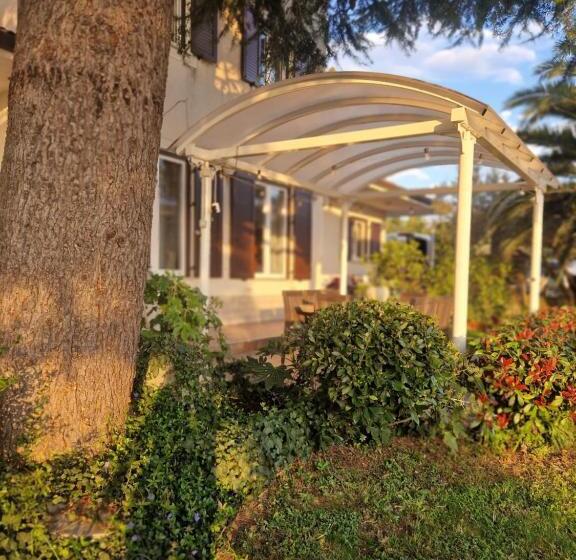 آپارتمان لوکس 1 خوابه, House Olive Garden Strunjan