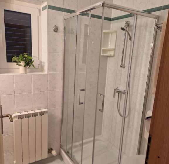 آپارتمان 1 خوابه با بالکن, House Olive Garden Strunjan