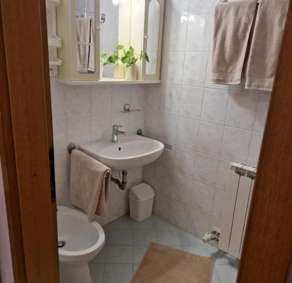 آپارتمان 1 خوابه با چشمانداز دریا, House Olive Garden Strunjan