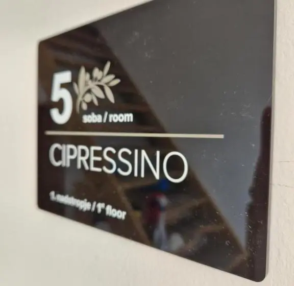 اتاق استاندارد با بالکن و چشم‌انداز دریا, House Olive Garden Strunjan