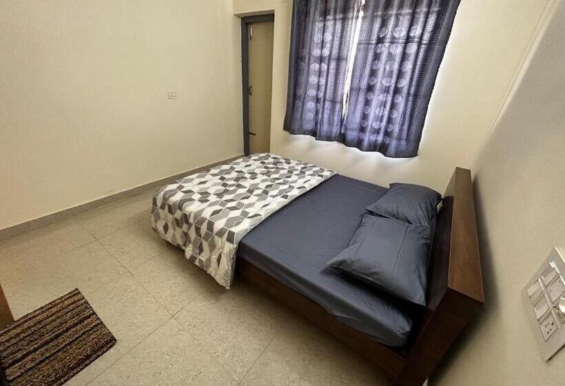 标准间带阳台, Lostel   Backpacker Hostel